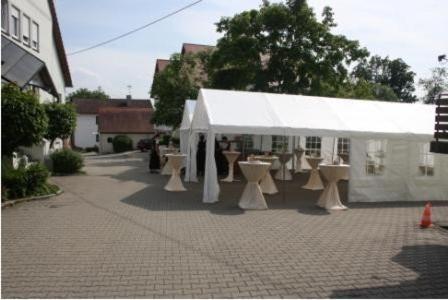 Landgasthof Haagen Schwabhausen bei Dachau Esterno foto
